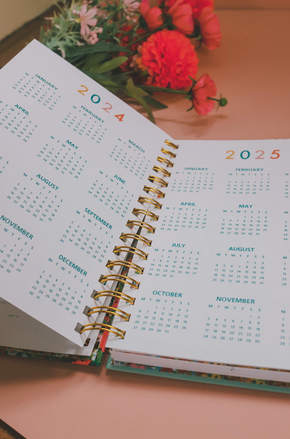 Wild Mountain - Dateless Planner/Agenda
